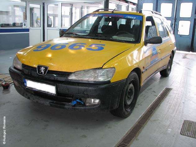 peugeot-306-gpl-1