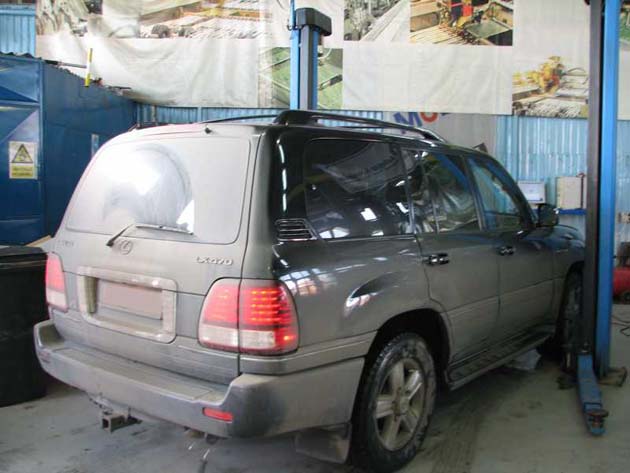 cbdalexus-lx470-gpl-5